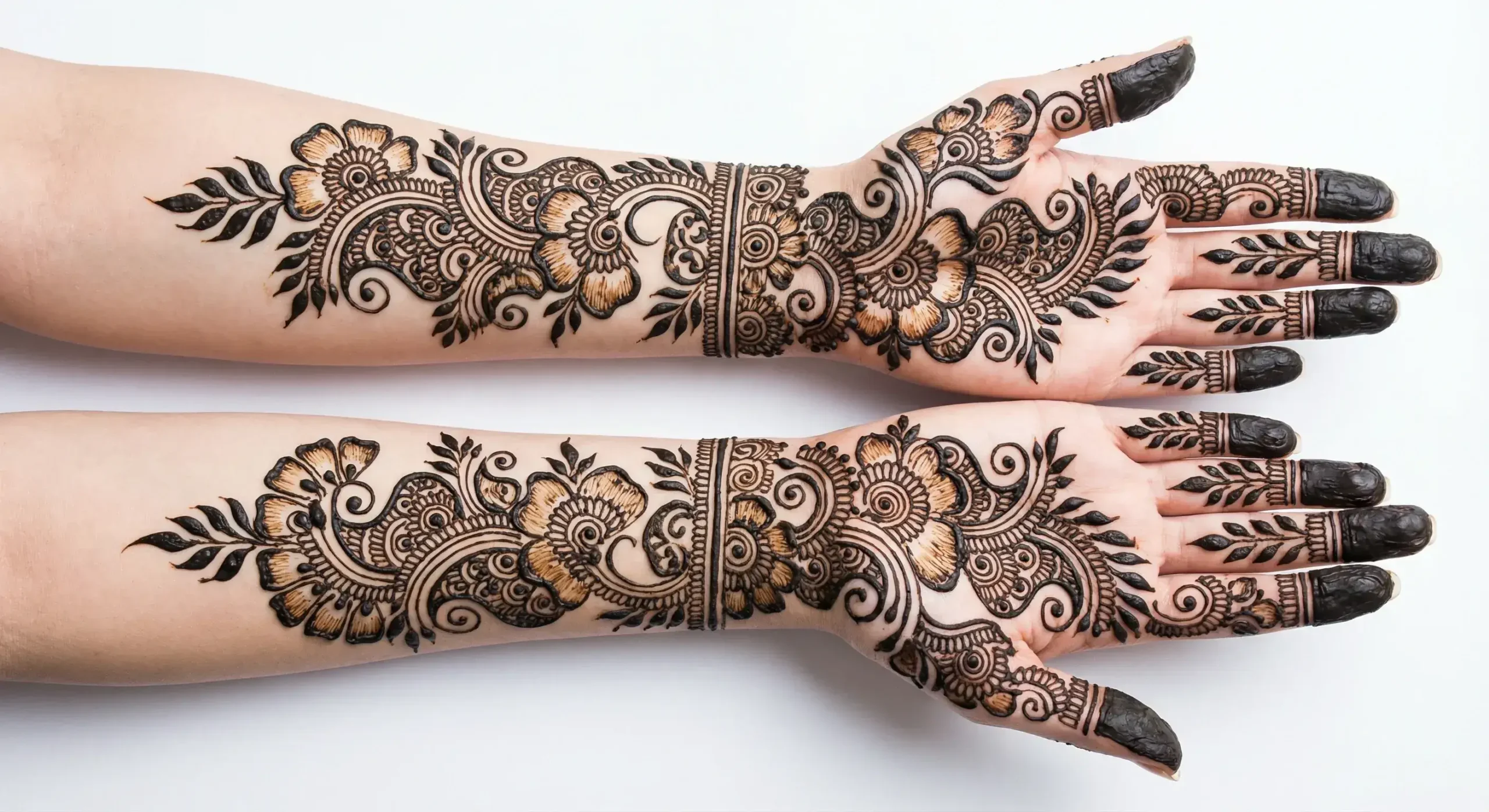 Simple full hand mehndi design with elegant floral henna patterns
